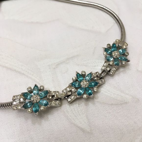 Vintage Silver Necklace With Rhinestone Flowers - Picture 5 of 8